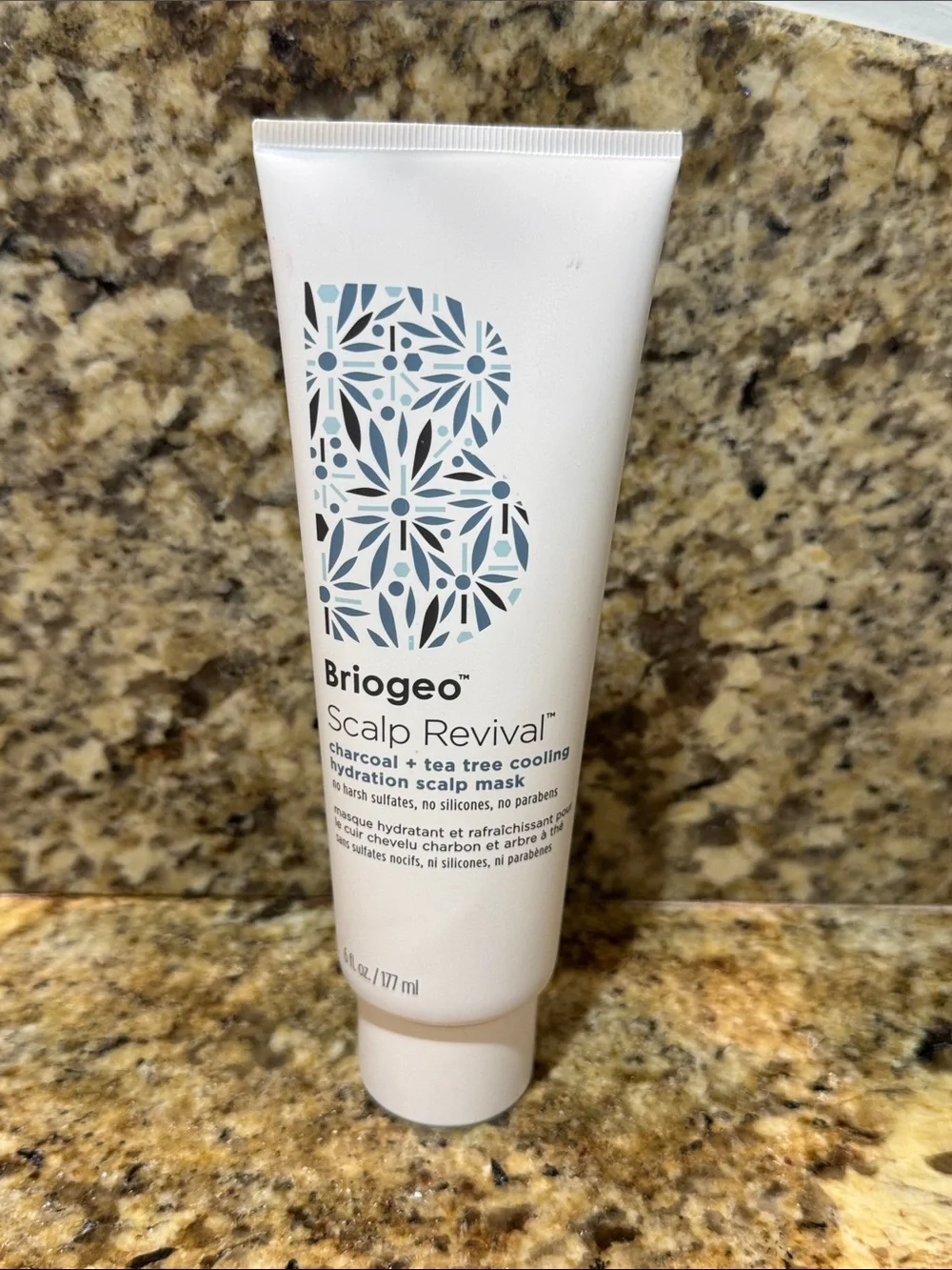 New Briogeo Scalp Revival Charcoal Mask with Tea Tree Oil Brand New Sealed 6 oz